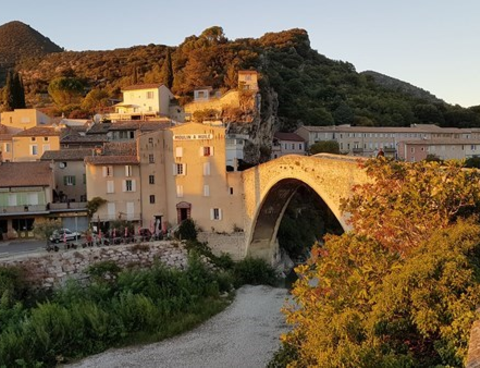 Vaison-La-Romaine